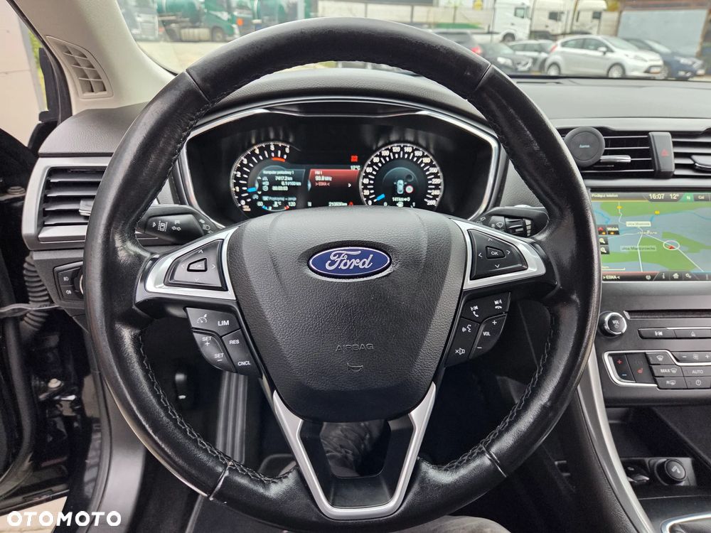 Ford Mondeo 2.0 TDCi STart-Stopp Titanium - 24