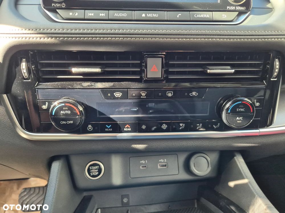 Nissan X-Trail 1.5 VC-T MHEV Acenta 2WD Xtronic - 12