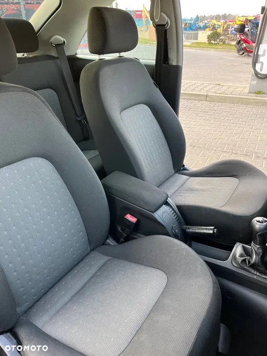 Volkswagen New Beetle 2.0 - 4