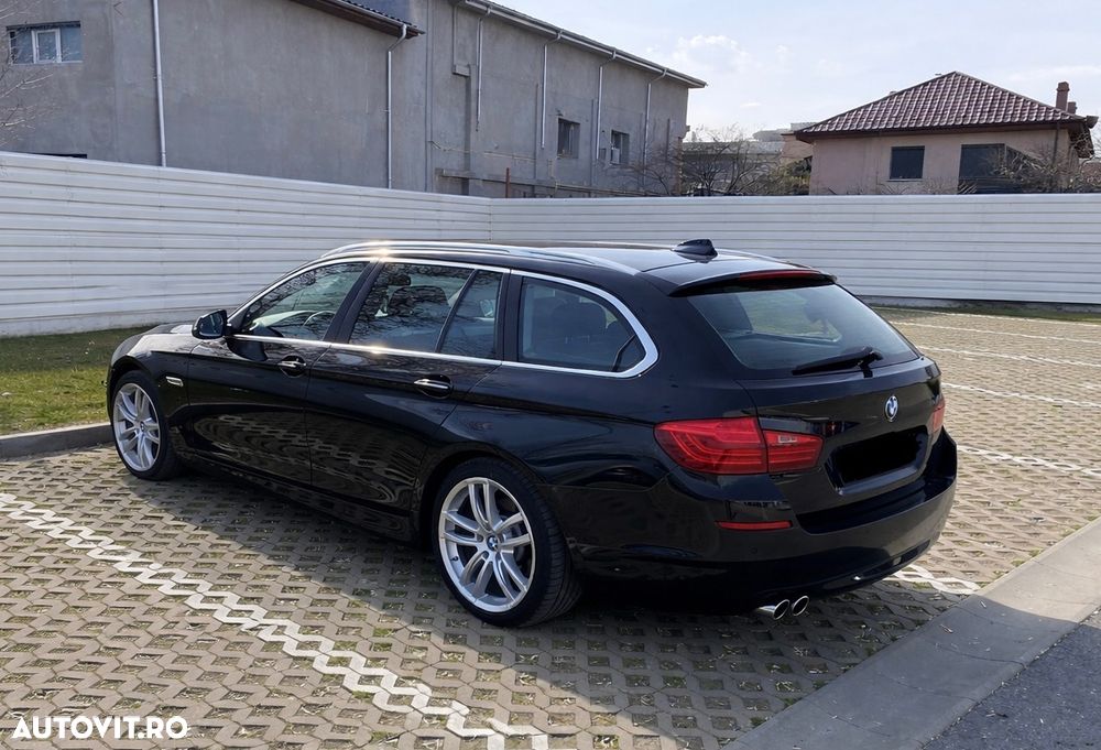 BMW Seria 5 525d Sport-Aut. - 2