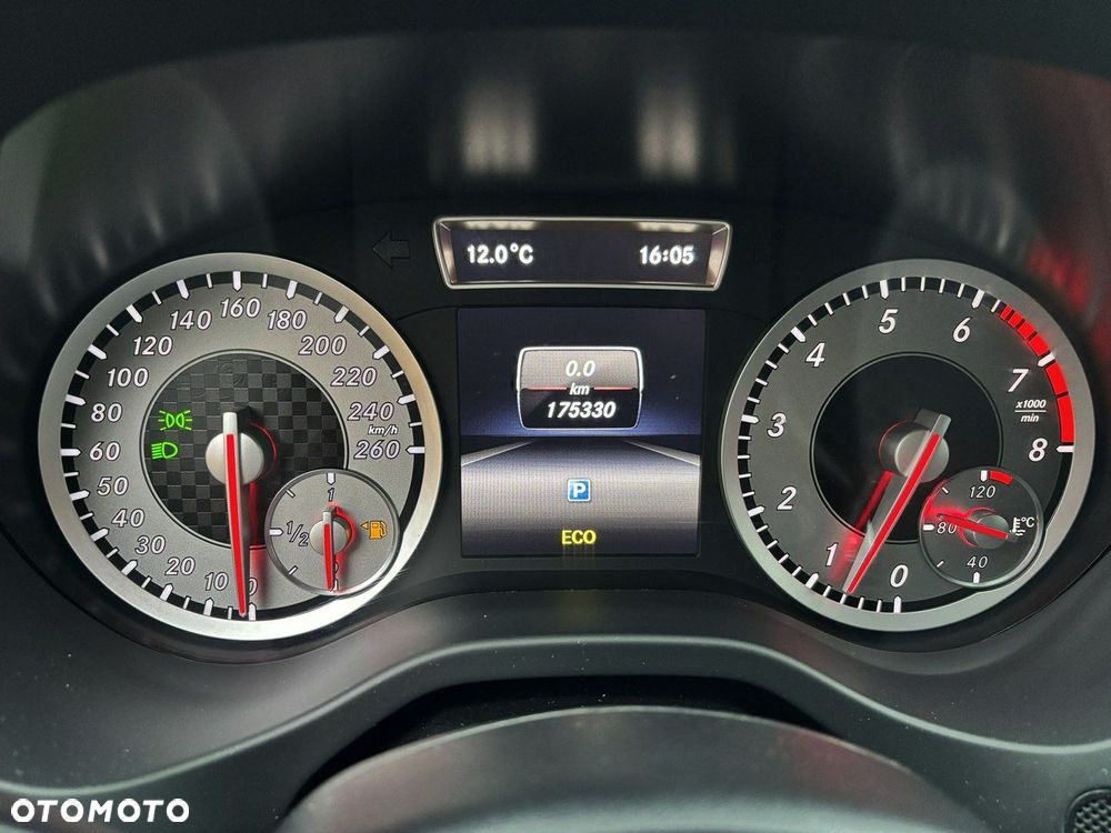 Mercedes-Benz Klasa A 180 Urban - 14