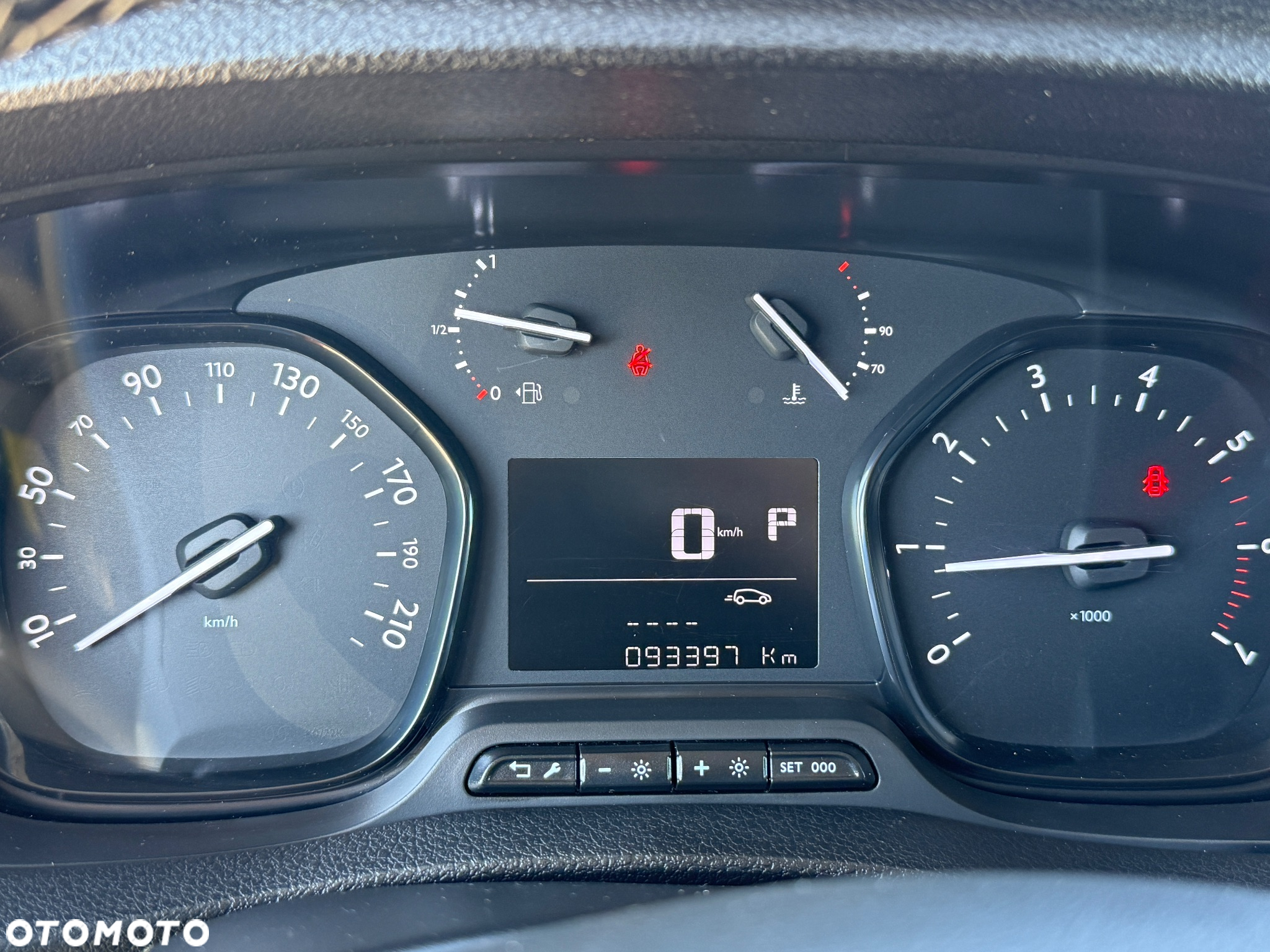 Fiat SCUDO Long 2.0 145KM/Automat/Klima/Navi/Kamera/Skórzana kierownica/bogata wersja/Niemcy - 23