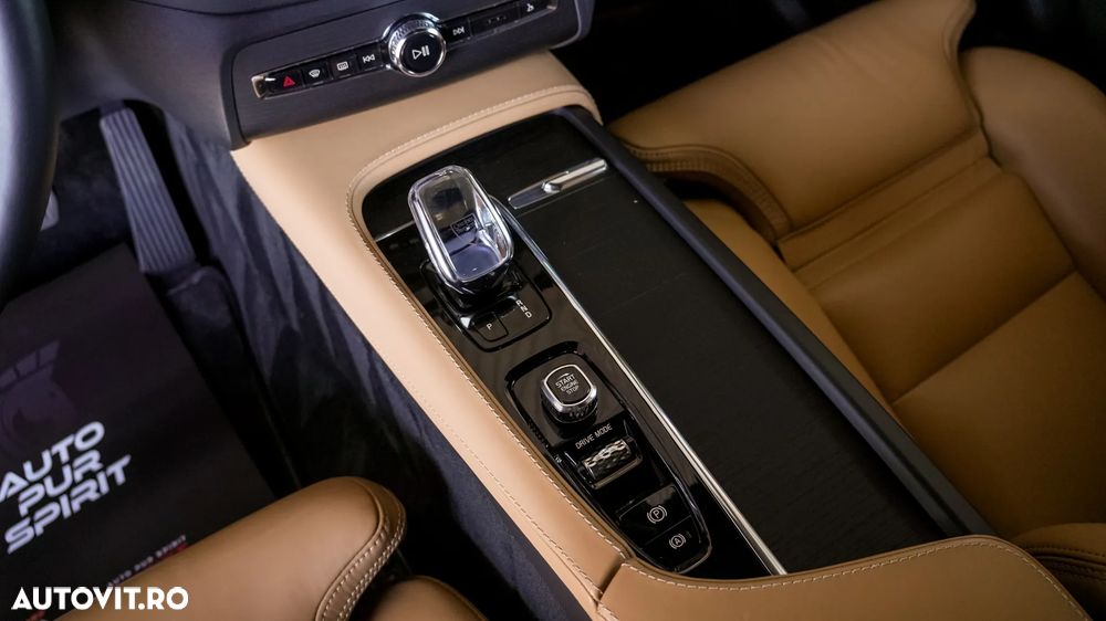 Volvo XC 90 T8 eAWD Inscription - 17