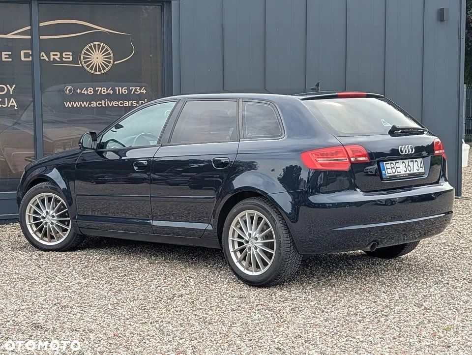Audi A3 Sportback 2.0 TDI DPF S line Sportpaket - 13