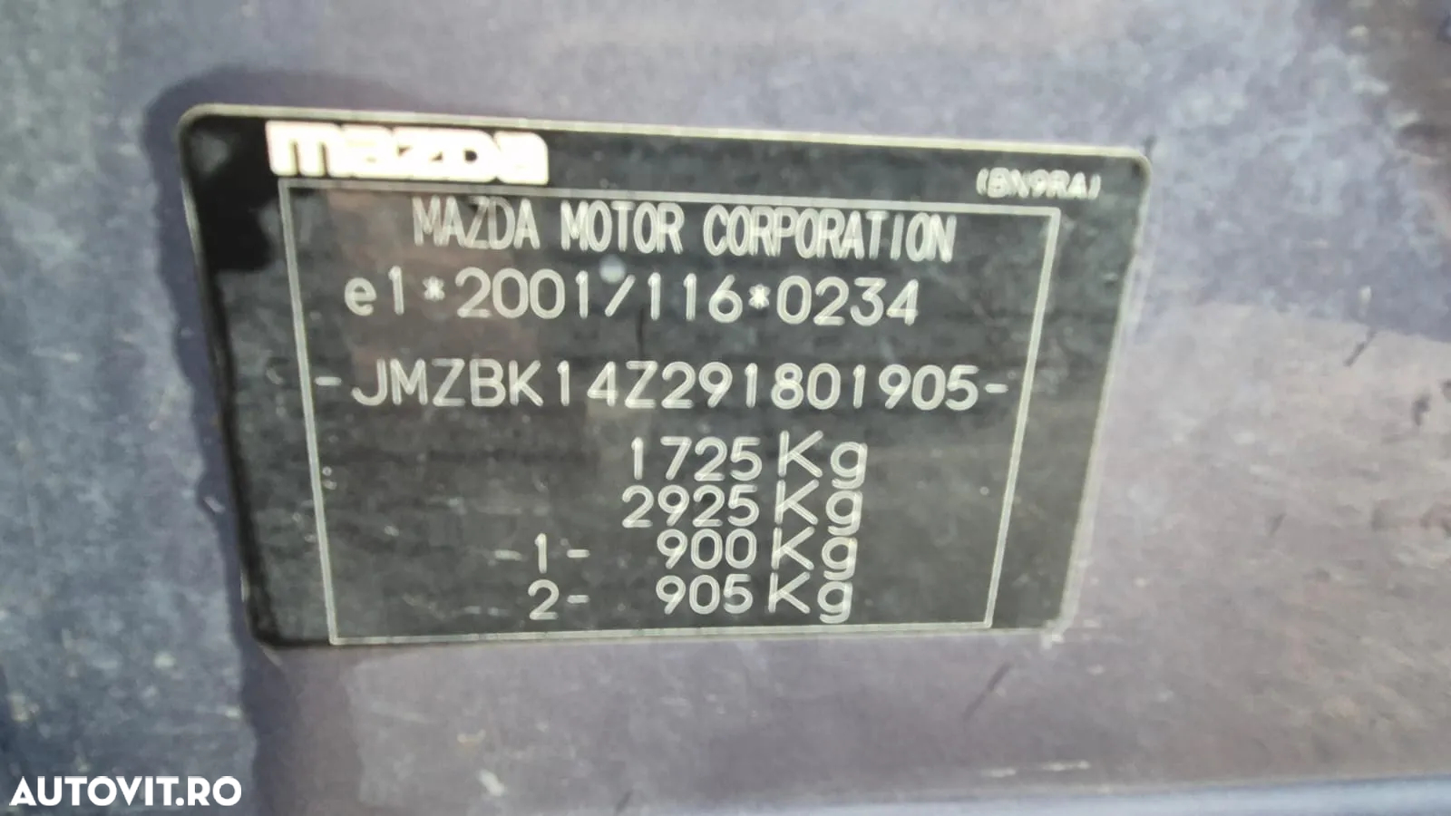 Mazda 3 1.6 Sport Active - 17