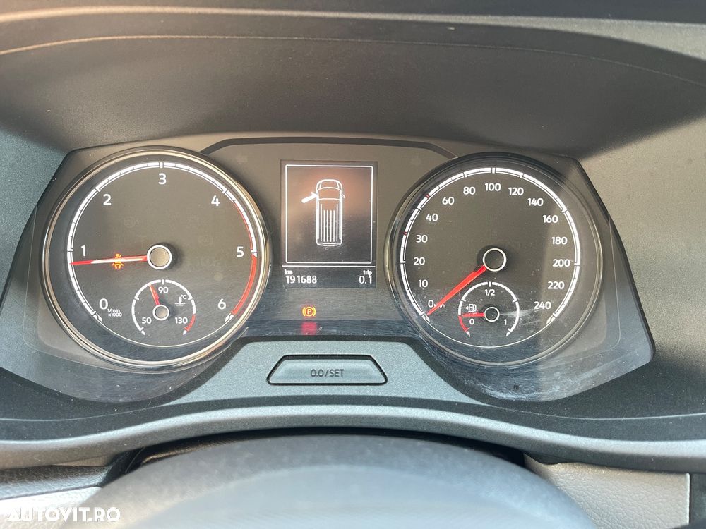 Volkswagen Transporter 2.0TDI  LUNG  2CULISANTE - 39