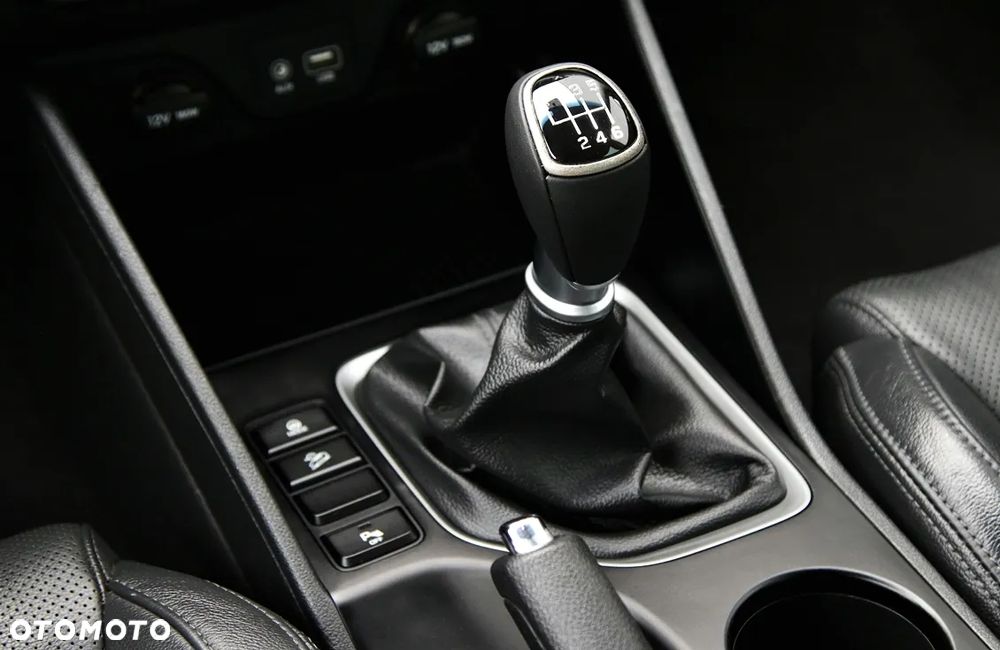 Hyundai Tucson 1.6 Turbo 4WD Advantage - 34