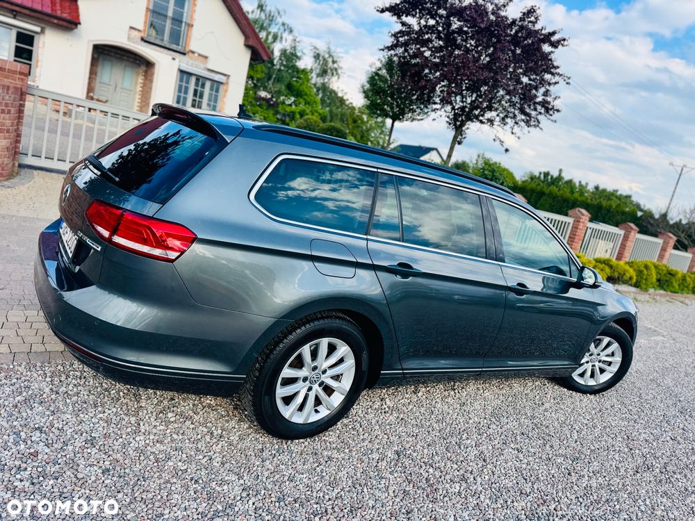 Volkswagen Passat Variant 2.0 TDI DSG (BlueMotion Technology) Comfortline - 29