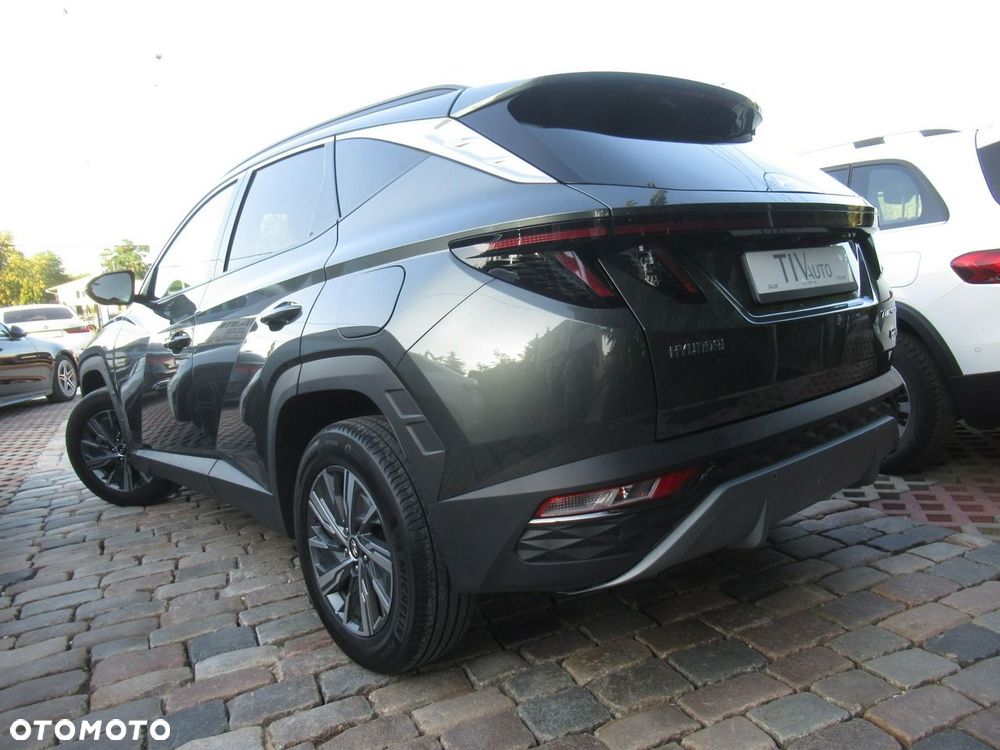 Hyundai Tucson 1.6 T-GDi HEV Executive 2WD - 3