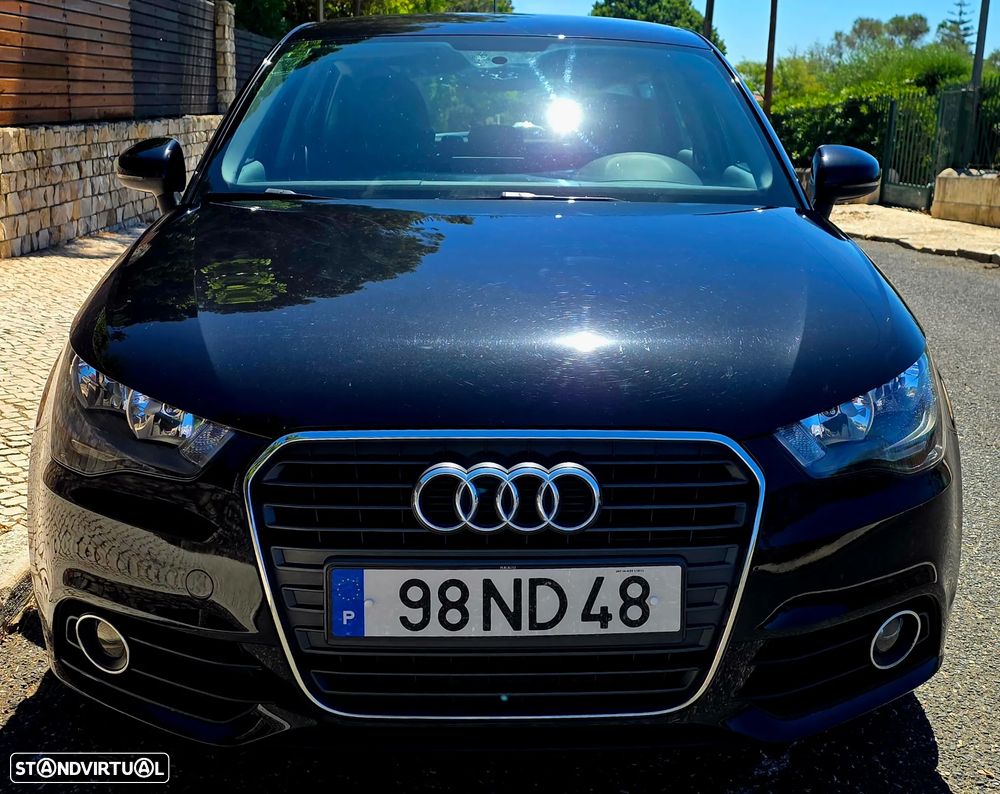 Audi A1 Sportback 1.6 TDI Admired - 4