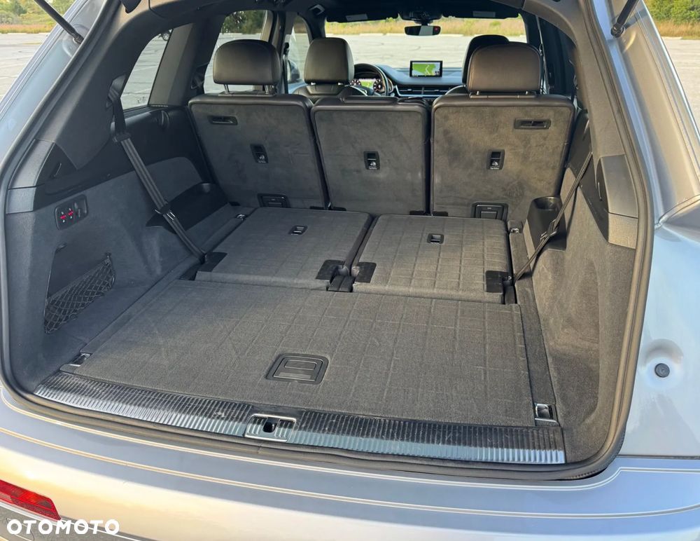 Audi Q7 - 17