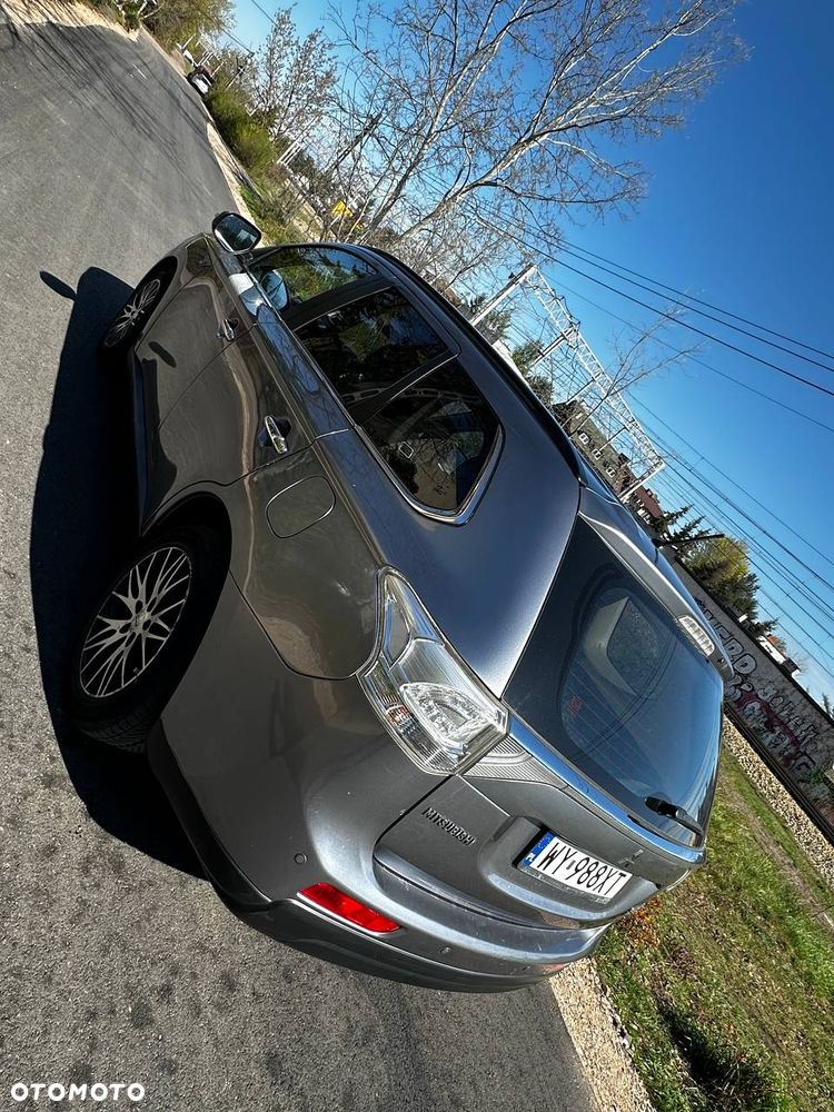 Mitsubishi Outlander Instyle NAVI - 7