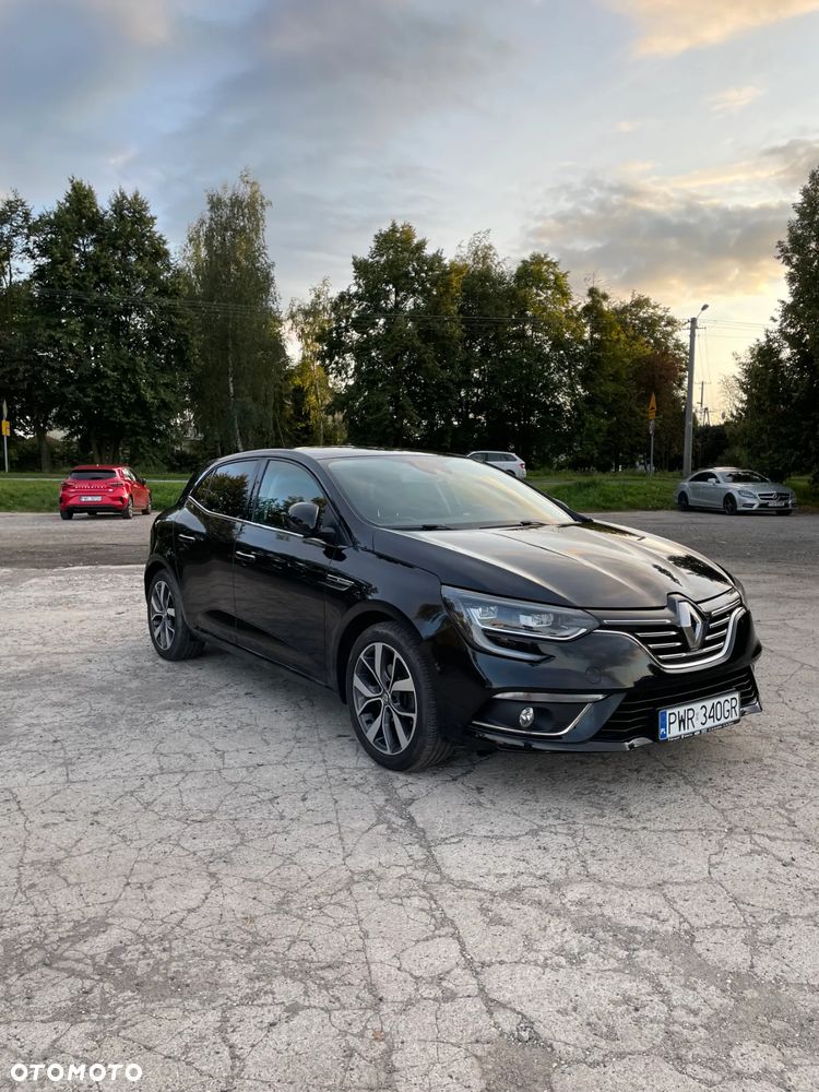 Renault Megane ENERGY TCe 130 BOSE EDITION - 4