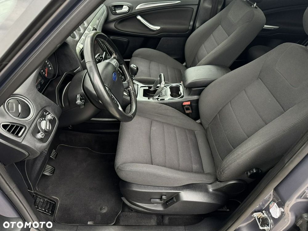 Ford S-Max 2.0 TDCi DPF Titanium - 16