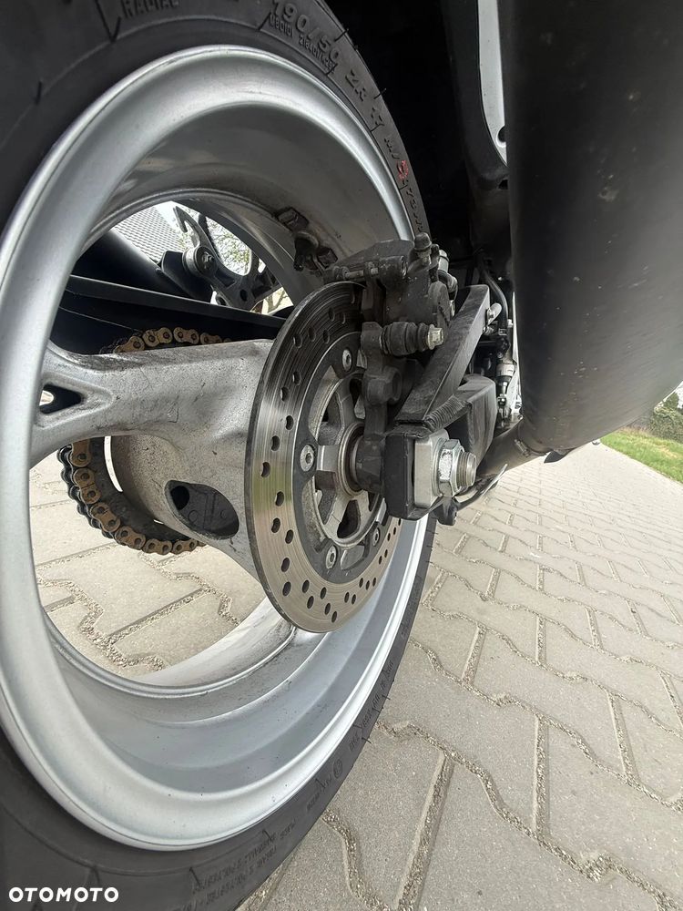 Suzuki Hayabusa - 10