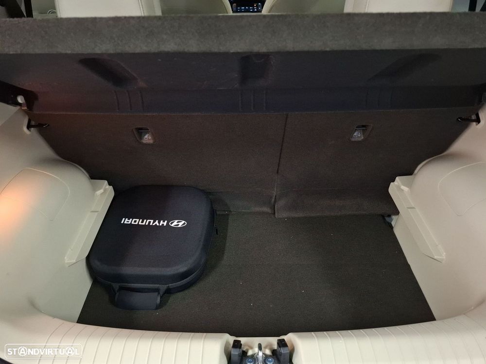 Hyundai Inster 49 kWh Style Plus - 24