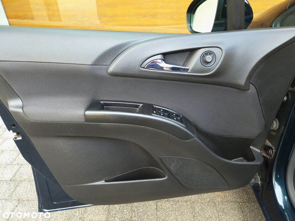 Opel Meriva 1.4 T Design Edition - 25