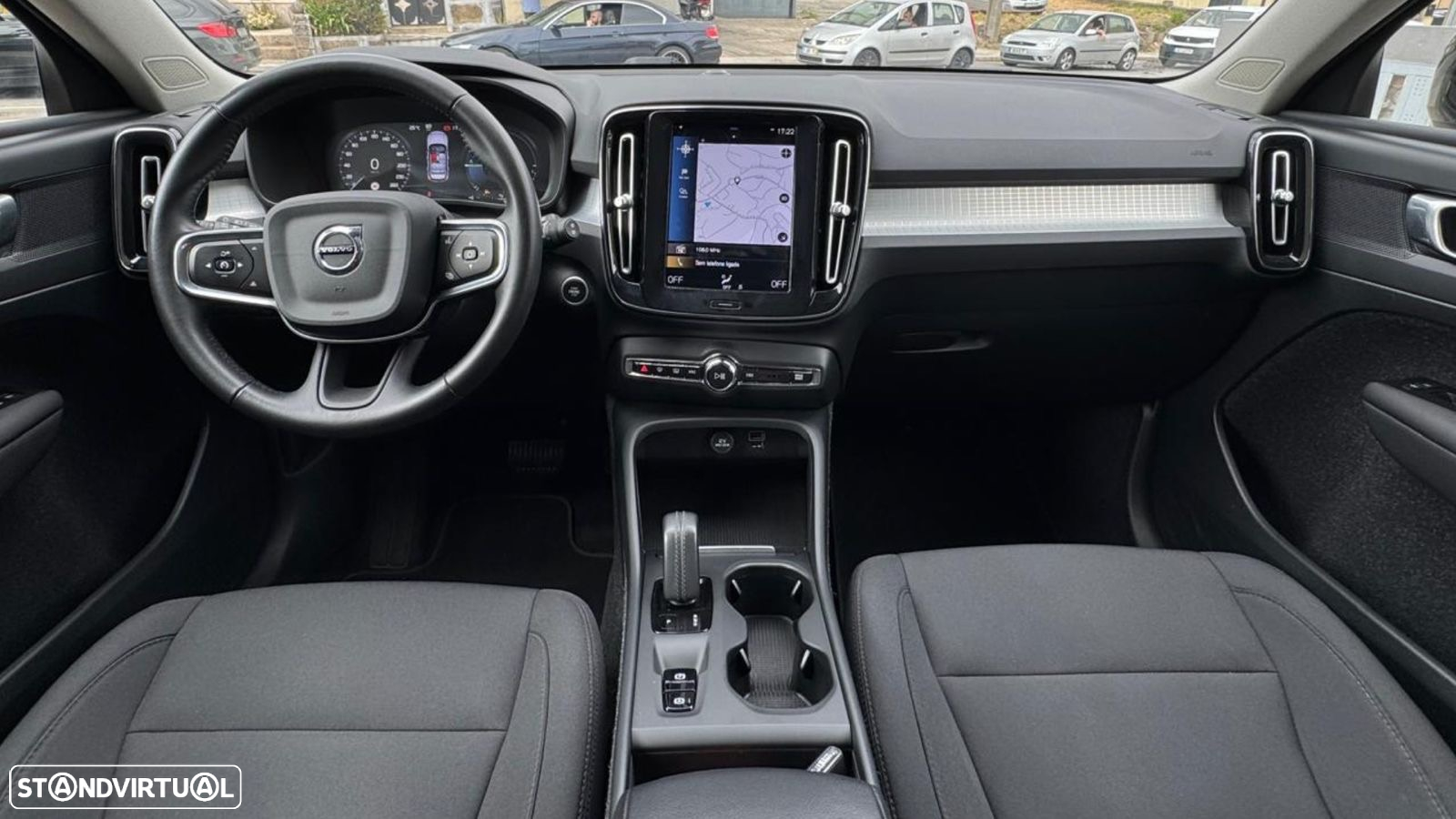 Volvo XC 40 1.5 T5 PHEV Momentum Plus - 11