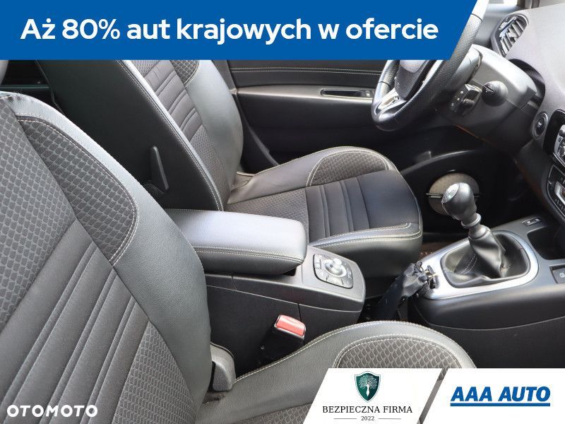 Renault Scenic - 11