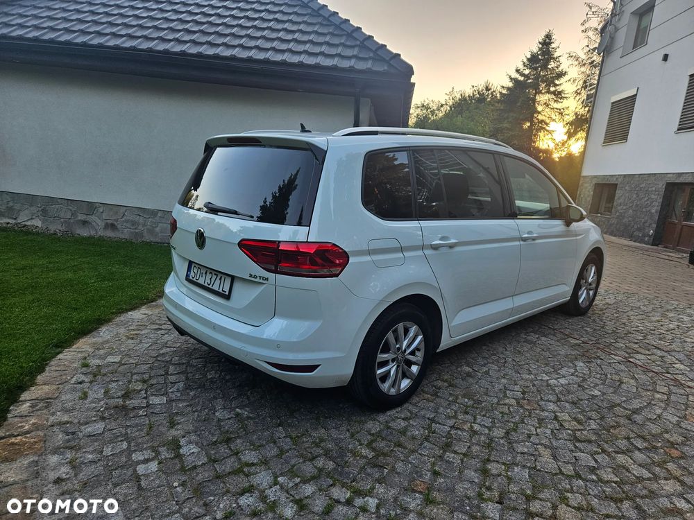 Volkswagen Touran 2.0 TDI SCR (BlueMotion Technology) DSG Comfortline - 4