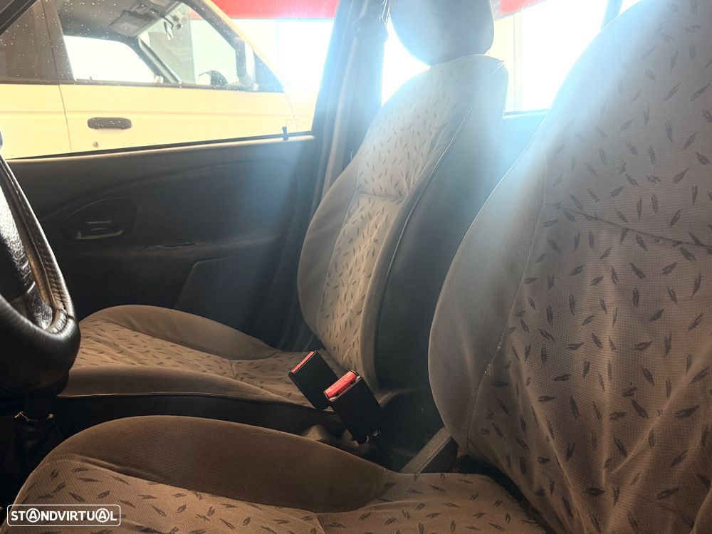 Citroën Saxo 1.1i Exclusive - 6