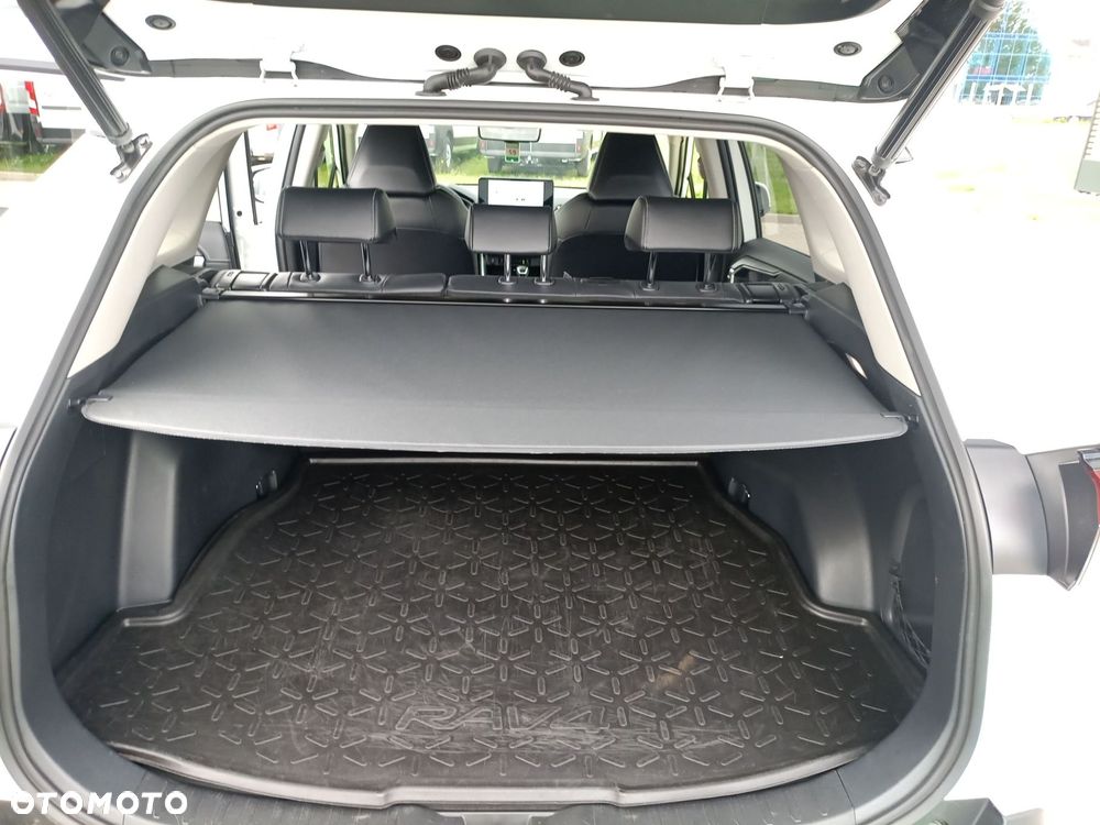 Toyota RAV4 - 13