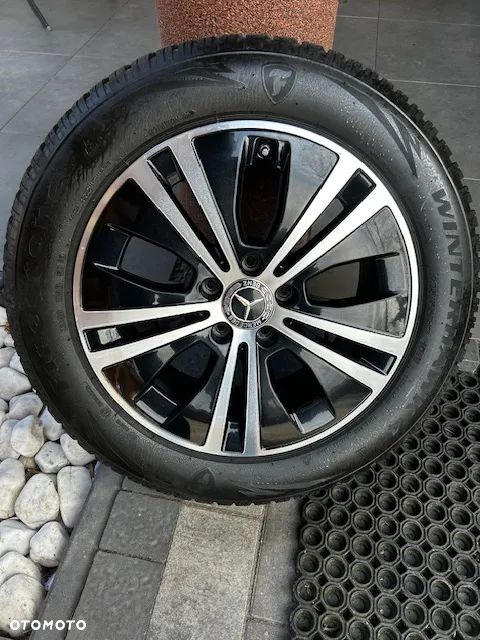 Mercedes-Benz Klasa E 250 9G-TRONIC - 10