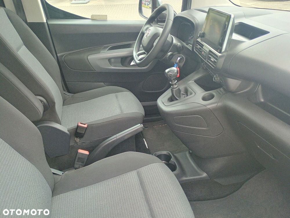 Toyota Proace City Verso 1.5 D-4D Business - 10