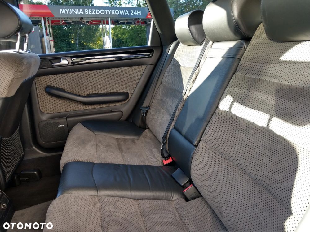 Audi A6 Allroad 2.5 TDI Quattro Tiptr - 20