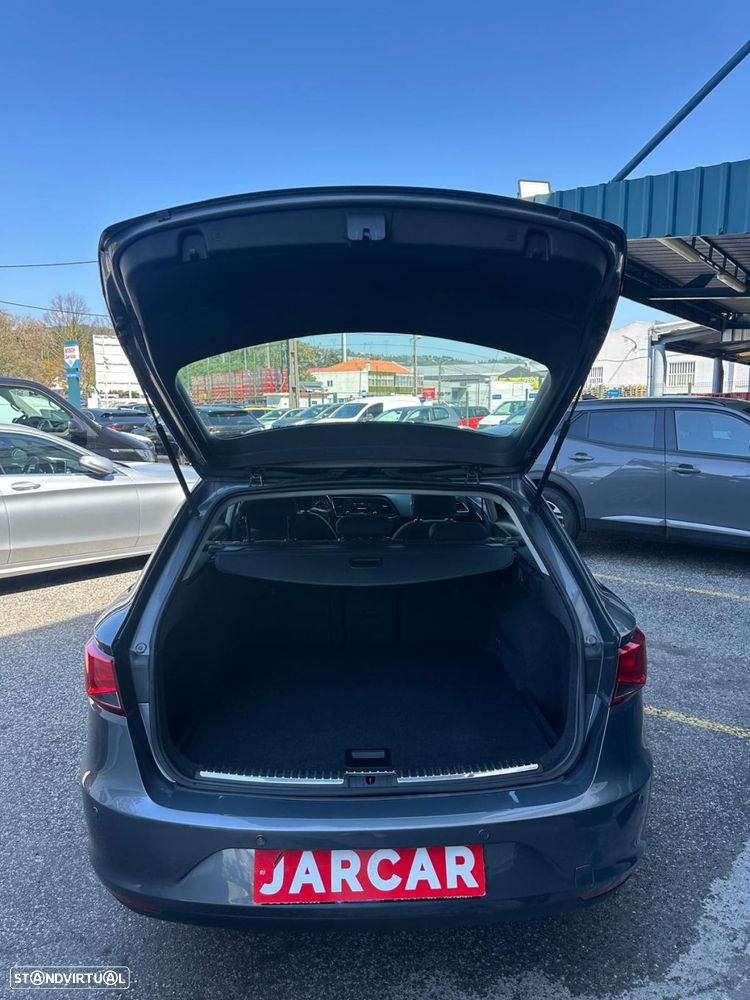 SEAT Leon ST 1.6 TDI S&S Style - 6