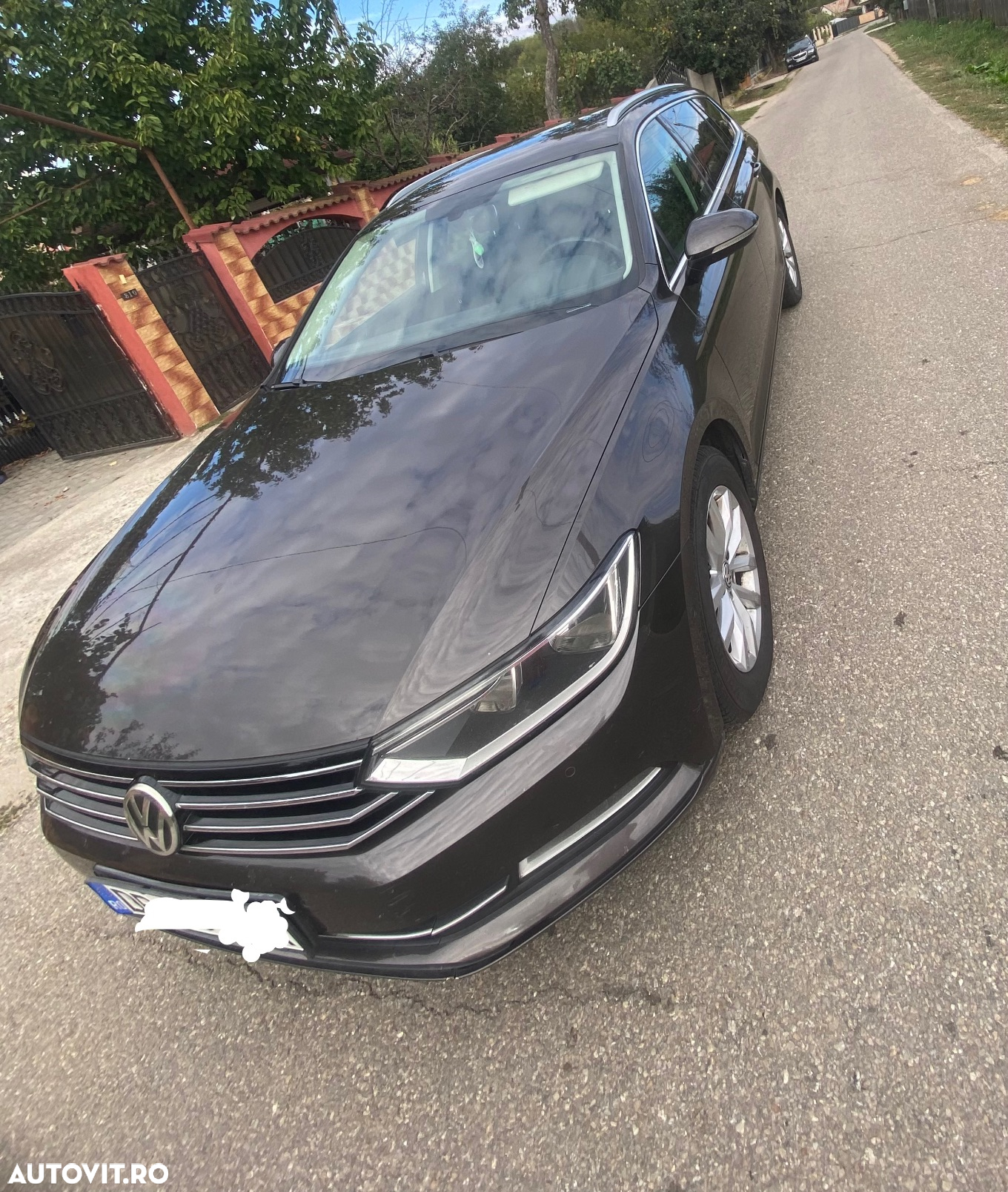 Volkswagen Passat 2.0 TDI (BlueMotion Technology) DSG Comfortline - 2
