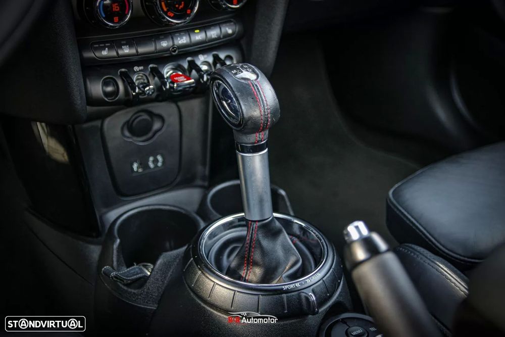 MINI Cabrio Cooper S Auto Desportiva - 28