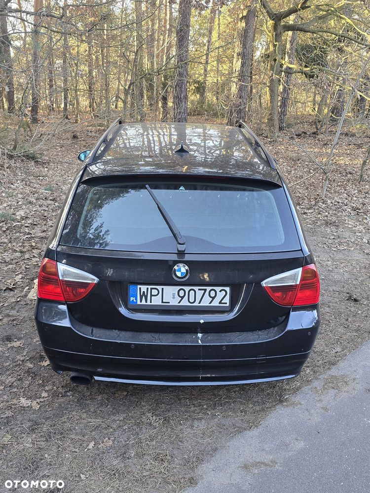 BMW Seria 3 2007 photo 3