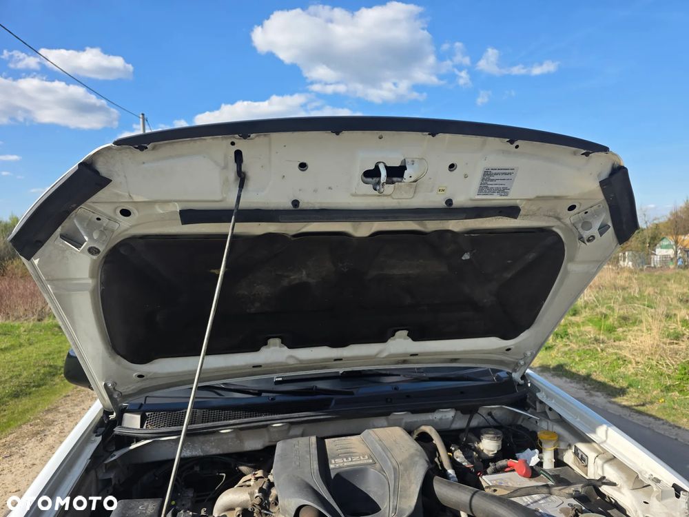 Isuzu D-Max 2.5 EC LS+ - 27
