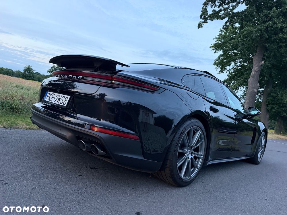 Porsche Panamera 4 - 28