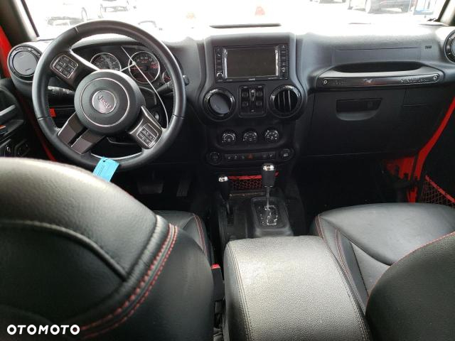 Jeep Wrangler 3.6 Unlim Rubicon - 8