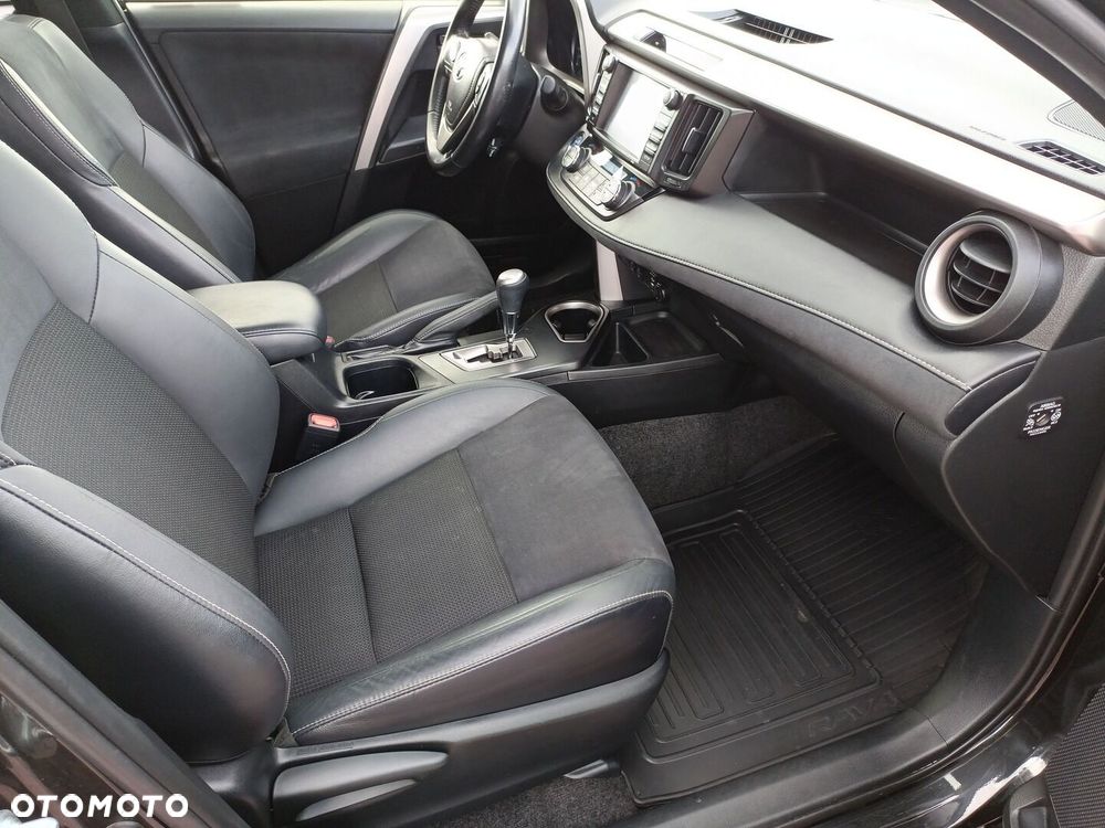 Toyota RAV4 Hybrid Prestige 4x4 - 13