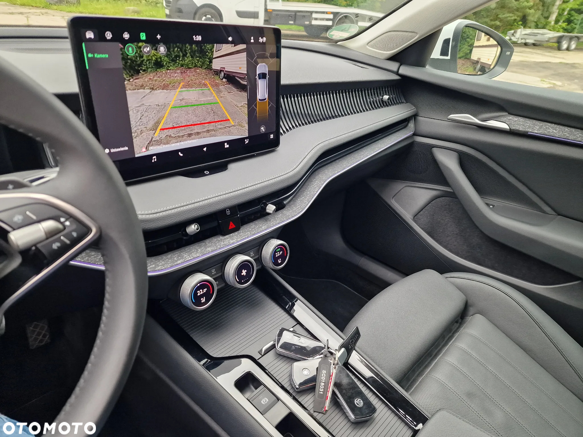 Skoda Superb 2.0 TDI DSG Premium Edition - 23