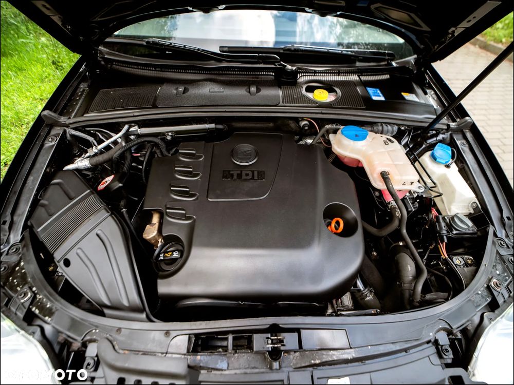 Seat Exeo 2.0 TDI CR Sport - 40