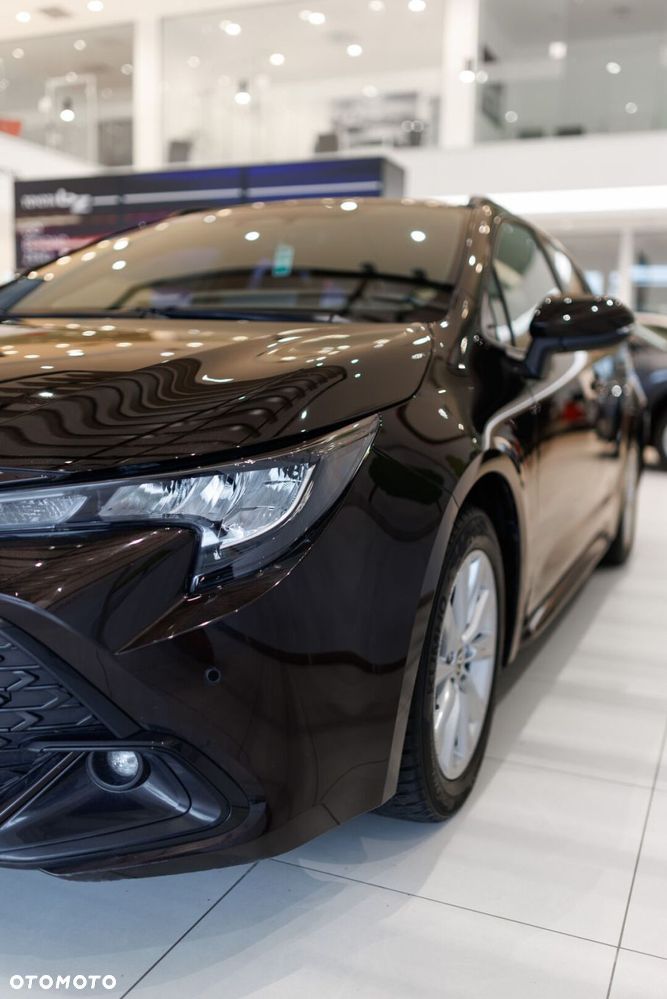 Toyota Corolla 1.8 Hybrid Comfort - 14