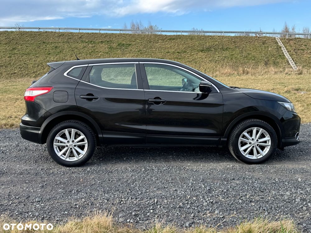 Nissan Qashqai 1.5 dCi DPF visia - 7