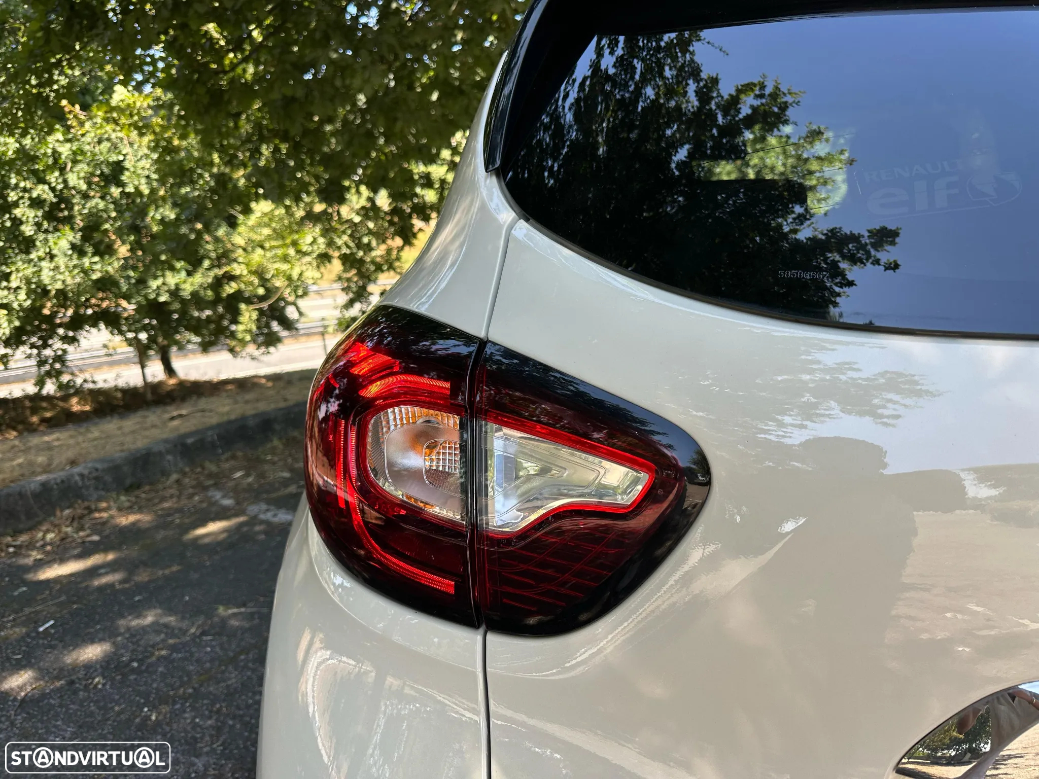 Renault Captur ENERGY dCi 110 Intens - 16