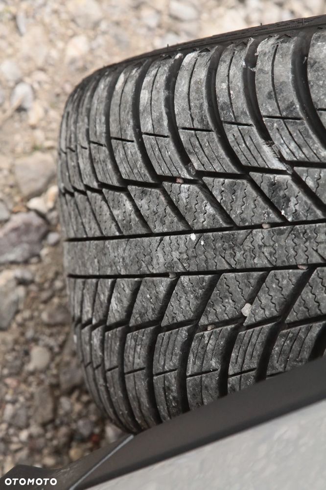 Ford Kuga 2.0 TDCi Titanium - 27