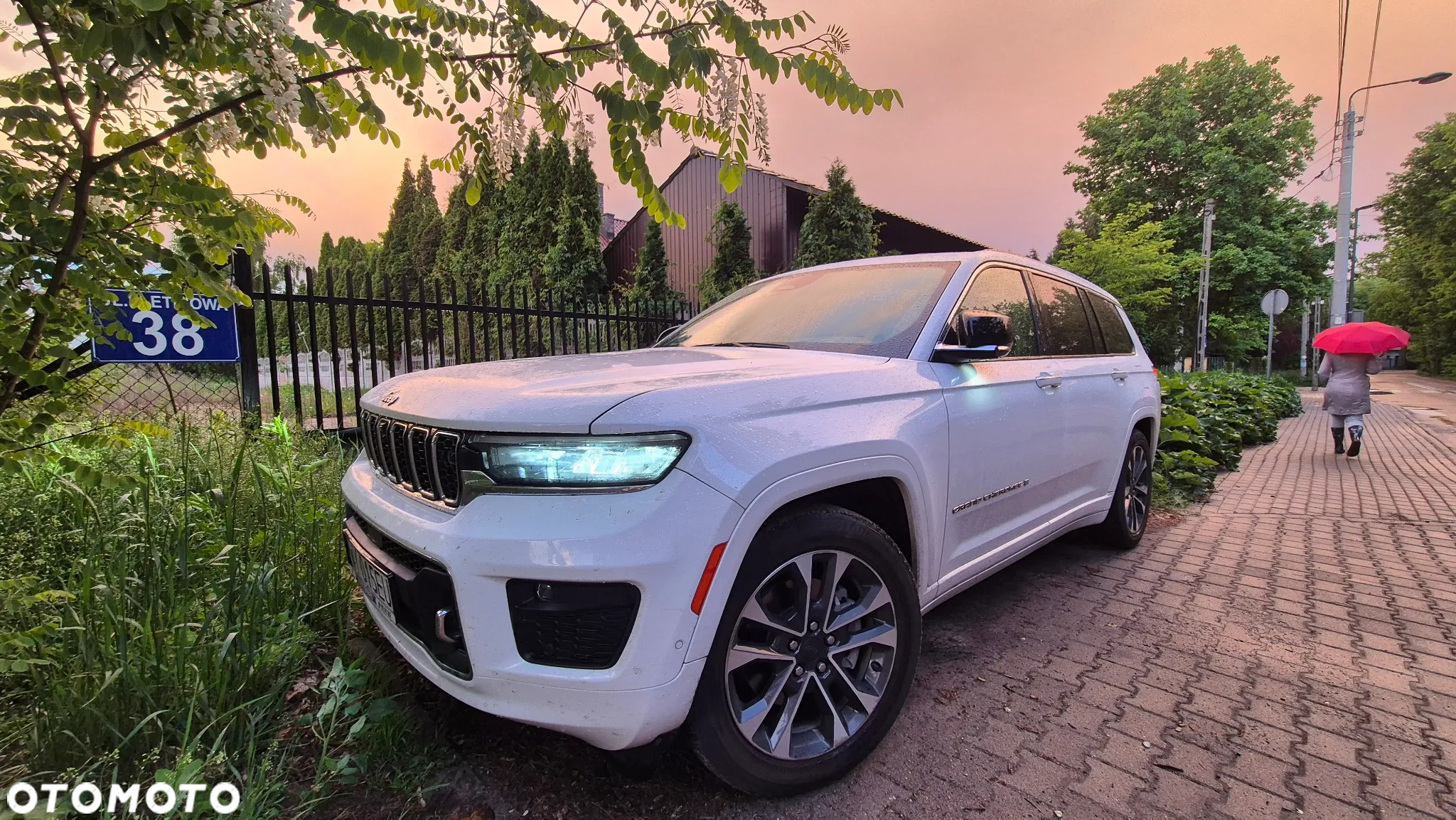 Jeep Grand Cherokee - 2
