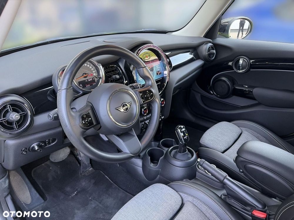 MINI Cooper - 5