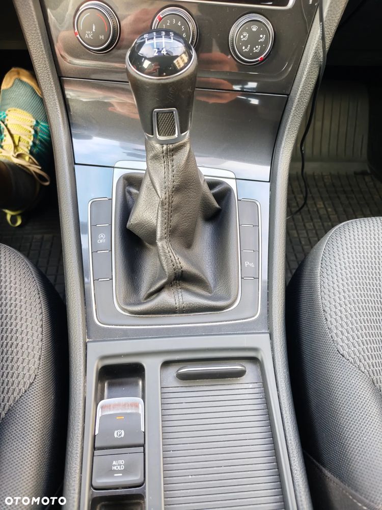Volkswagen Golf 1.6 TDI BMT Trendline - 11
