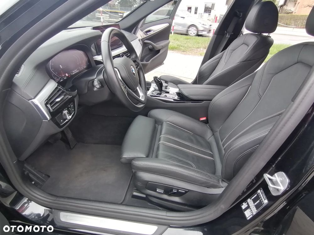 BMW Seria 5 520d M Sport Edition - 20
