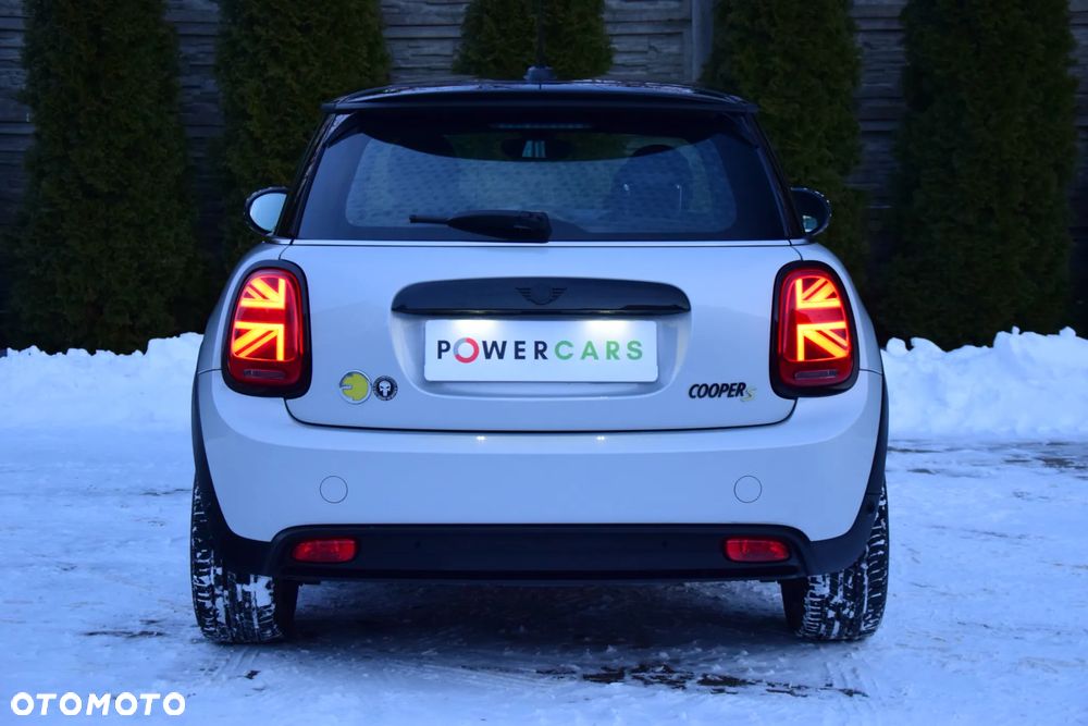 MINI Cooper SE Electric Trim - 13