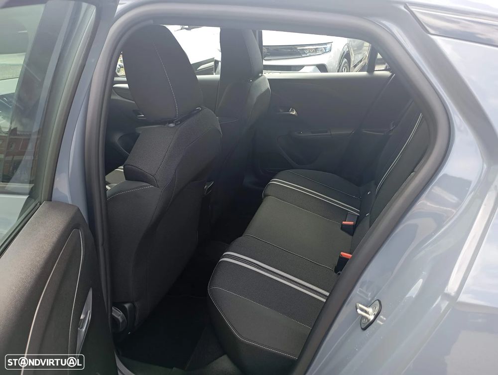Opel Corsa 1.2 T GS - 8