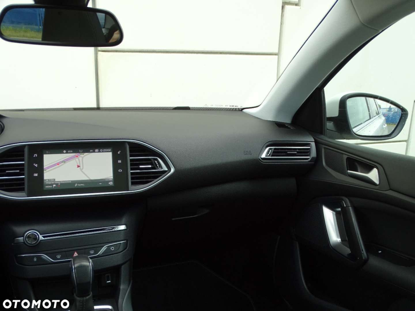 Peugeot 308 - 16